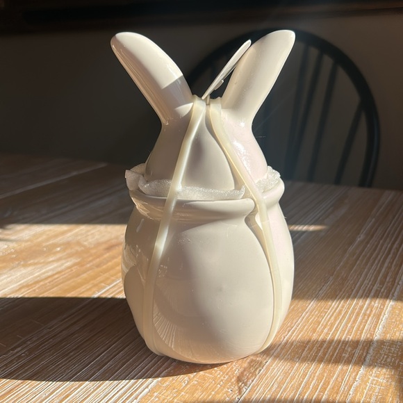 Rae Dunn Bunny Sugar Jar With Bunny Ear Lid. NWT - Picture 8 of 12